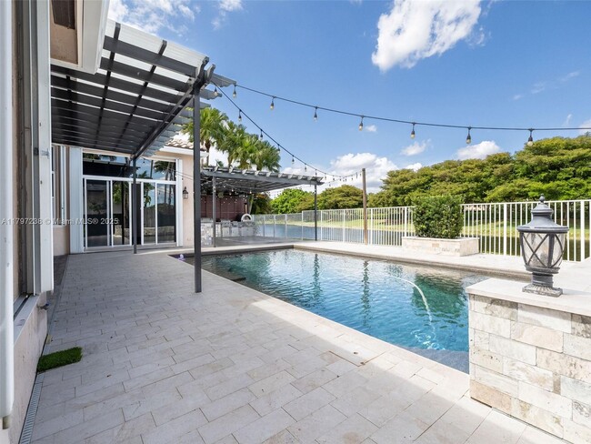 property at 2414 Deer Creek Rd