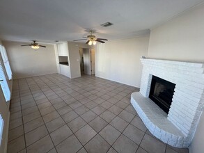 427 E Intendencia St-Unit -140 in Pensacola, FL - Building Photo - Building Photo