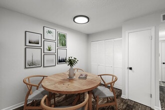 Hazelwood Forest Apartments in Hazelwood, MO - Building Photo - Building Photo