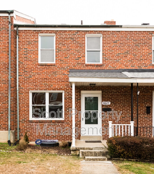 8627 Willow Oak Rd in Parkville, MD - Building Photo - Building Photo
