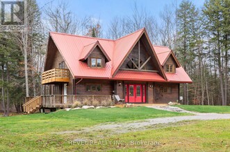 3515 County Rd 121 in Kawartha Lakes, ON - Building Photo - Building Photo