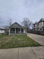 250 Millwood N in Wichita, KS - Building Photo