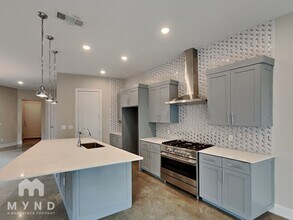 2345 Vagas St in Dallas, TX - Building Photo - Building Photo