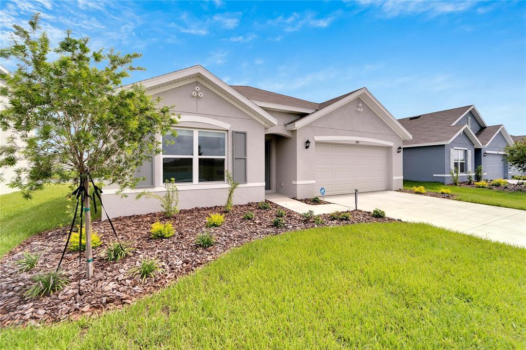 3724 111th St E in Palmetto, FL - Building Photo