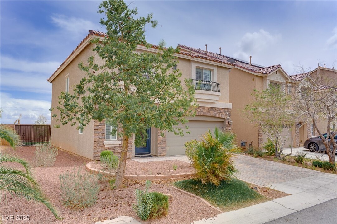 9224 Midnight Cellars St in Las Vegas, NV - Foto de edificio