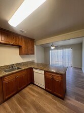 6338 Sorrell Ct in Citrus Heights, CA - Building Photo - Building Photo