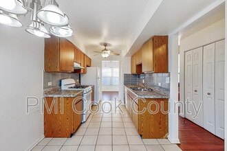 2606 E Martha Pl in Burnham, IL - Building Photo - Building Photo