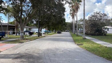 774 NW 16th Pl in Pompano Beach, FL - Building Photo - Building Photo