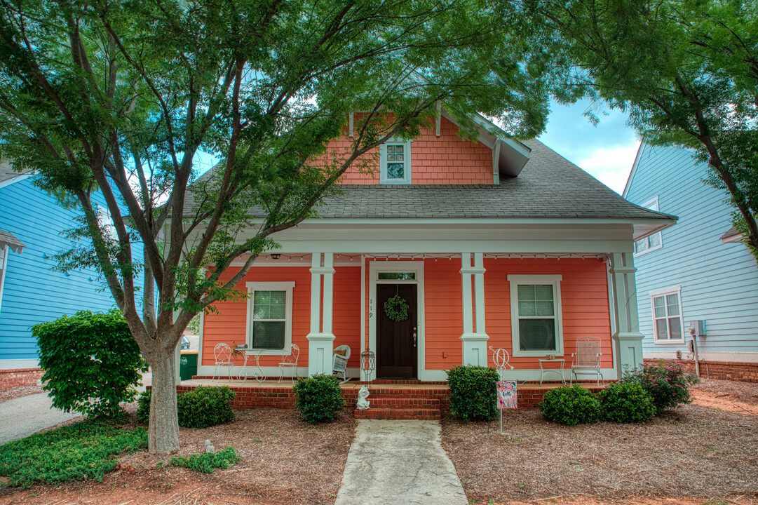 119 Magnolia Bluff Dr in Athens, GA - Building Photo