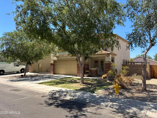 6982 W Glenn Dr in Glendale, AZ - Building Photo - Building Photo