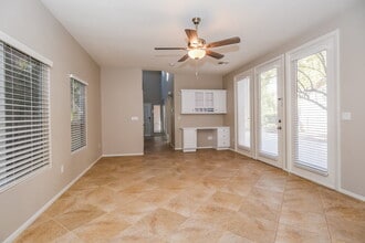 5978 Genovese Ave in Las Vegas, NV - Building Photo - Building Photo