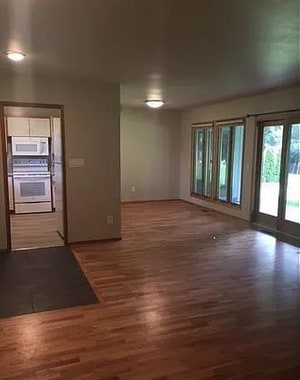 30827 21st Ave SW in Federal Way, WA - Building Photo - Building Photo