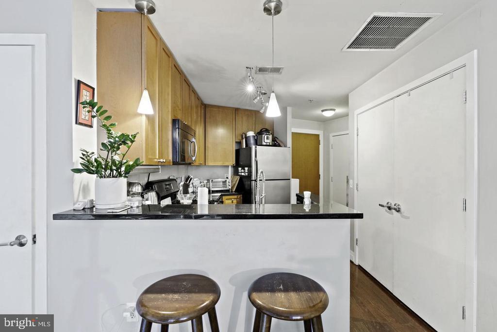 2120 Vermont Ave NW in Washington, DC - Building Photo