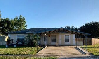 6320 S Lansdale Cir in Tampa, FL - Building Photo