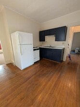 145 Center St in Bangor, ME - Building Photo - Building Photo