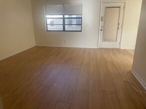 83 Capri B in Delray Beach, FL - Building Photo - Building Photo