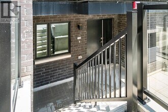1650 Victoria Park Ave in Toronto, ON - Building Photo - Building Photo