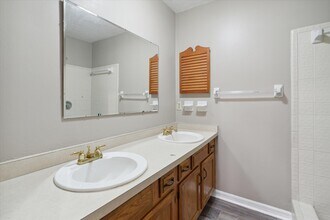 511 SW 69th St, Unit C in Gainesville, FL - Building Photo - Building Photo