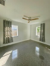 1329 NE 16th Ave in Fort Lauderdale, FL - Building Photo - Building Photo