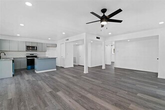 2068 E Peters Colony Rd in Carrollton, TX - Building Photo - Building Photo