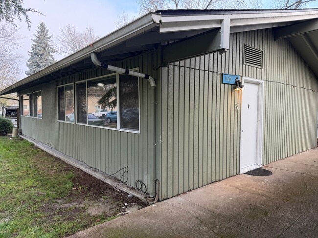 property at 1720 Arthur St