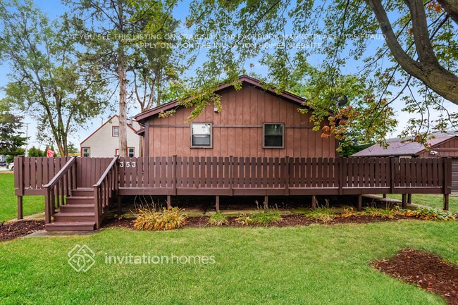 353 E Elm St
