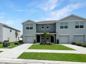 3644 Fulton Ferry Ln in Tampa, FL - Building Photo