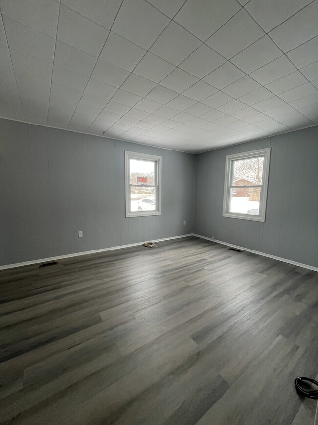 35 Community Centre Rd in Cobourg, ON - Building Photo - Building Photo