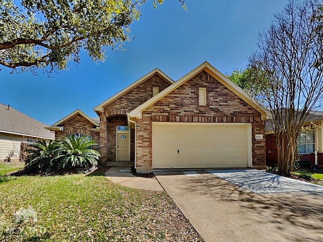 property at 19215 Mustang Pointe Ln