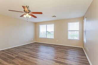 48 S 226th Ln in Buckeye, AZ - Building Photo - Building Photo