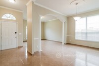 9330 Jaybird Cir E in Jacksonville, FL - Foto de edificio - Building Photo