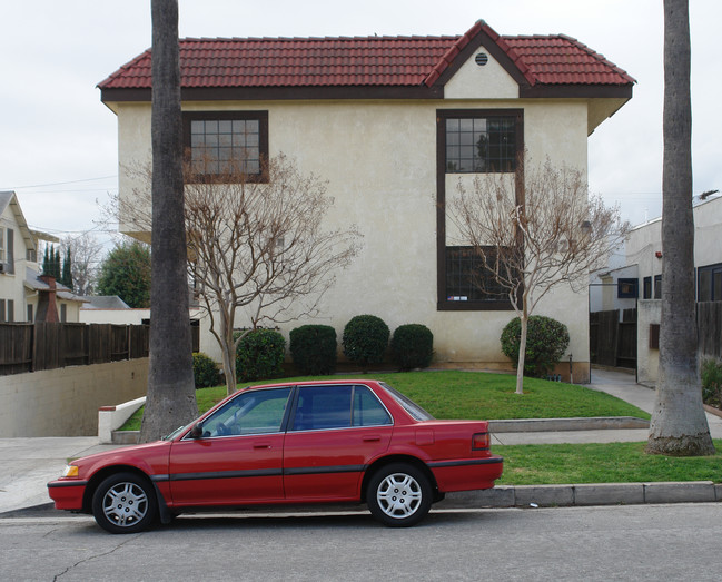 1425 Bank St in South Pasadena, CA - Building Photo - Building Photo