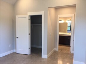 5621 Adams Ave in Austin, TX - Building Photo - Building Photo