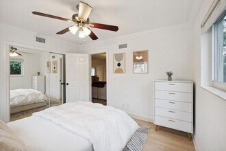 49 SE 7th Ave in Delray Beach, FL - Building Photo - Building Photo