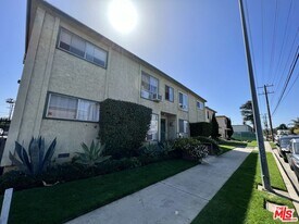 4361 Berryman Ave in Los Angeles, CA - Building Photo