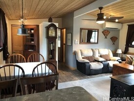 462 Ilimano St in Kailua, HI - Building Photo