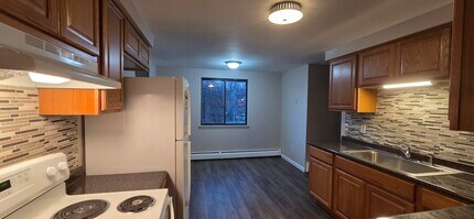 175 Robert Dr, Unit 3 in North Tonawanda, NY - Building Photo - Building Photo