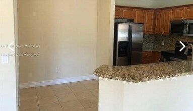 322 Madeira Ave in Coral Gables, FL - Building Photo - Building Photo
