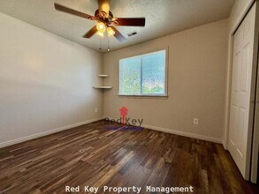 103 Crystal Bay Dr in Stansbury Park, UT - Building Photo - Building Photo