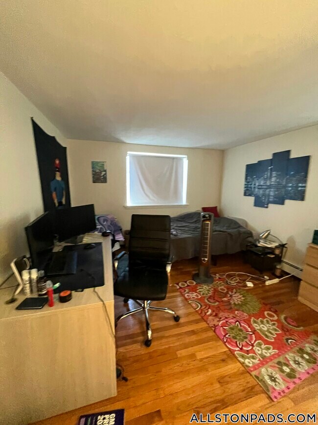 88 Gardner St, Unit 20 in Boston, MA - Building Photo - Building Photo