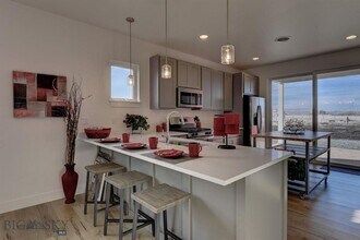 127 Goldcrest Ln in Bozeman, MT - Building Photo - Building Photo