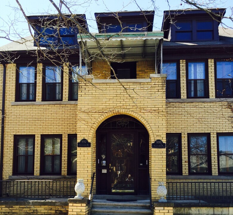 997 Nottingham Rd, Unit 997 Nottingham -1 South in Grosse Pointe Park, MI - Foto de edificio