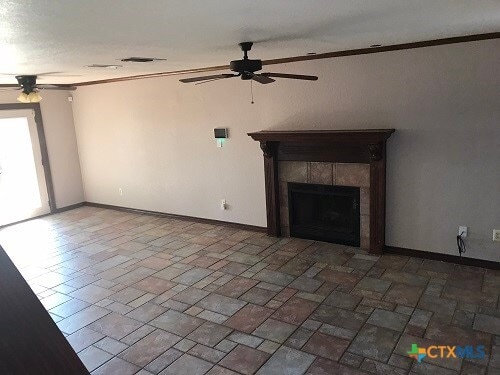 419 Tomahawk Dr in Harker Heights, TX - Building Photo - Building Photo