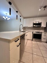 1550 NE 191st St in Miami, FL - Building Photo - Building Photo