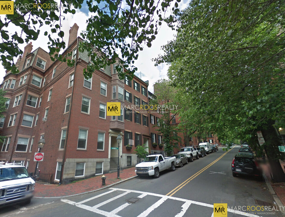 95 Mount Vernon St, Unit 51 in Boston, MA - Foto de edificio