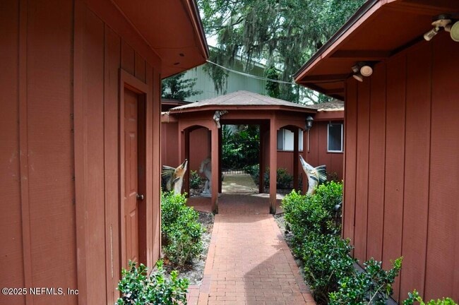 6410 San Jose Blvd in Jacksonville, FL - Building Photo - Building Photo
