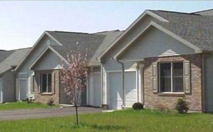 Hopkins Commons III in Sayre, PA - Building Photo