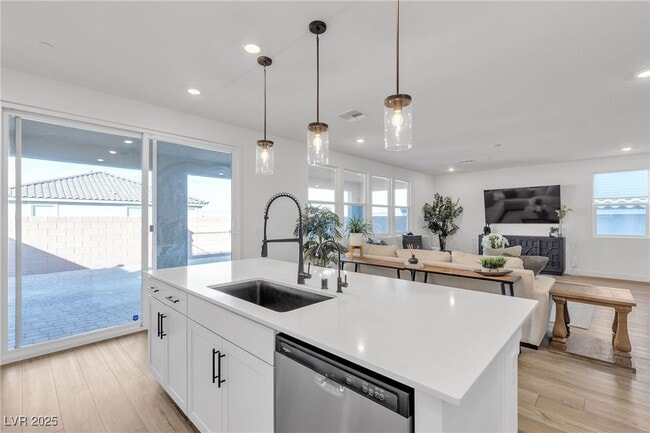 property at 10836 Trl Crst Ave