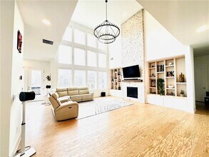 6570 Pond Vw Dr in Cumming, GA - Building Photo - Building Photo