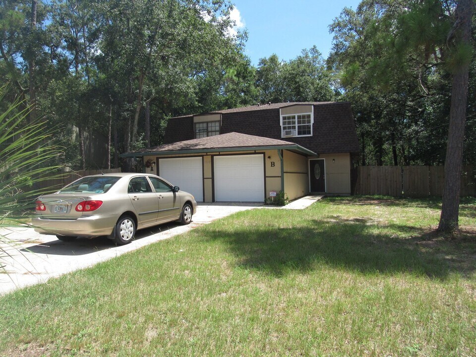 1370 Pinnacle Dr-Unit -Unit B in Pensacola, FL - Building Photo